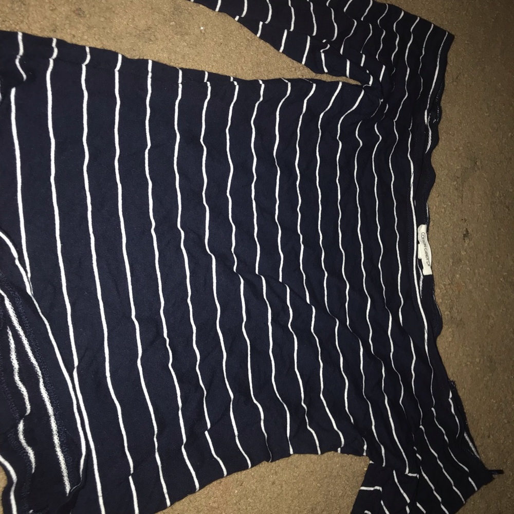 Navy blue strip crop top